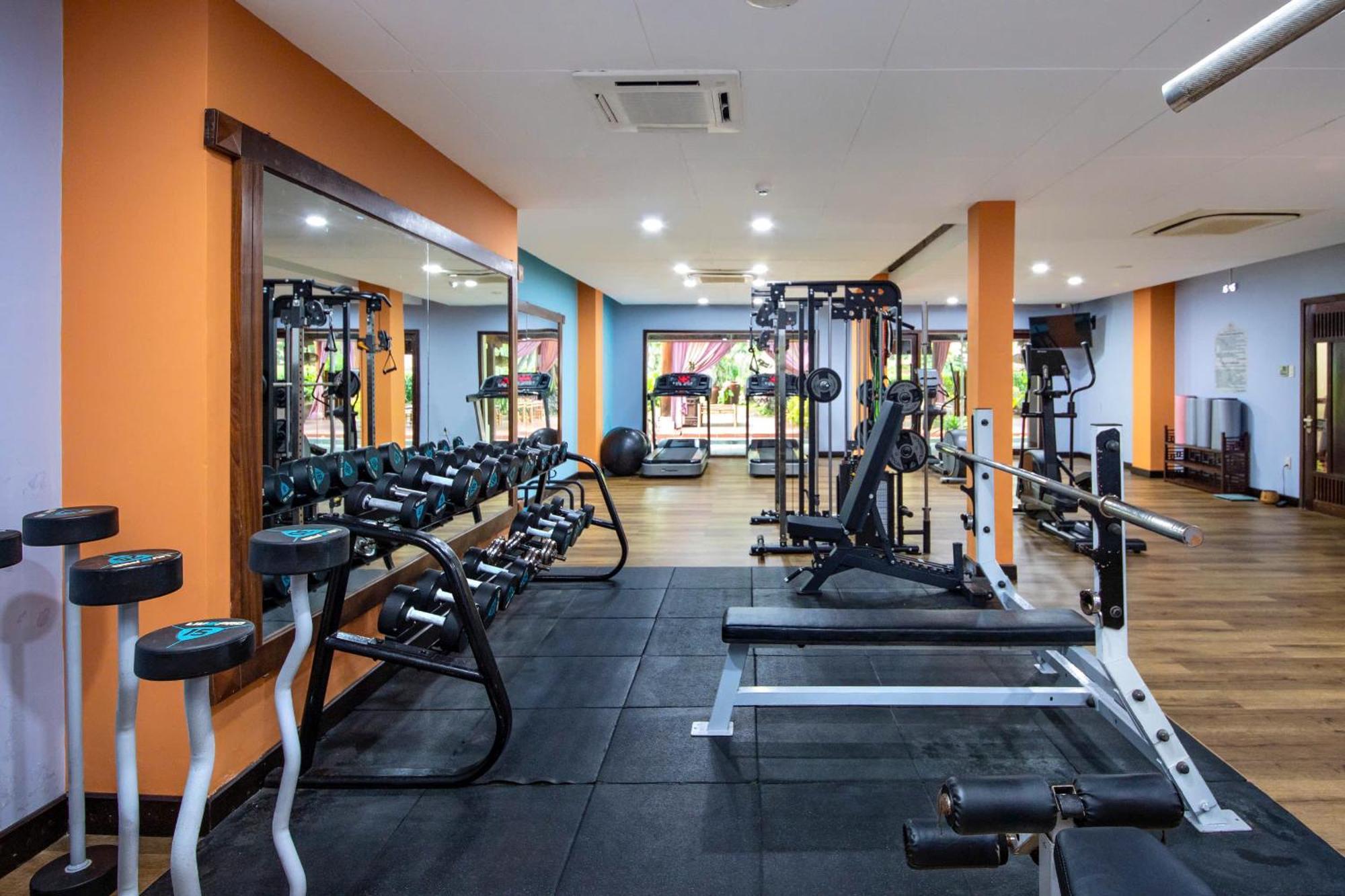 منتجع وسبا بالم غاردن بيتش هوي ان المظهر الخارجي الصورة The gym at the hotel